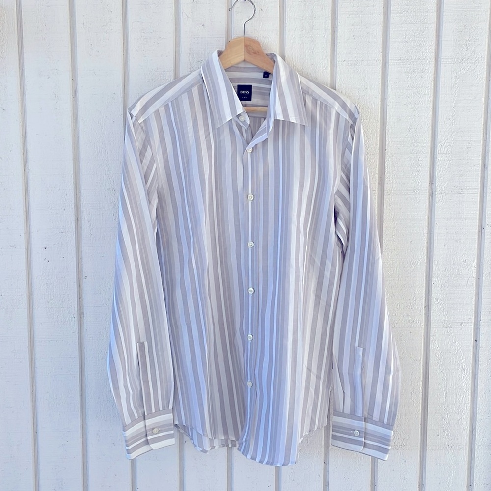 Men’s Medium Hugo Boss Gray/White Stripe Button Down Long Sleeve Shirt